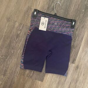 NWT Maxxim Tummy Control Biker Shorts Space Dye Sz M